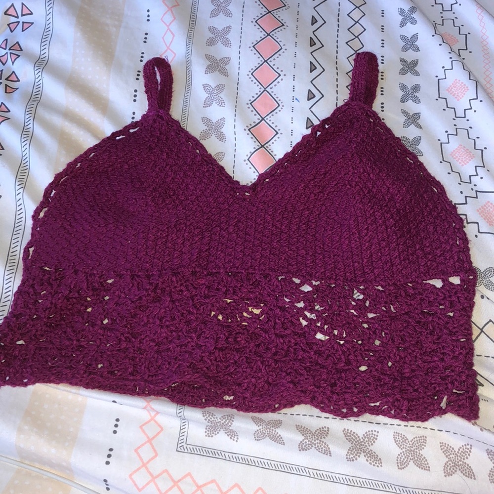 Hollister crochet crop top